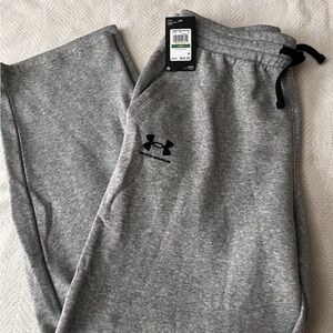 NWT Women's Under Armour Rival
Fleece Pants Size Large